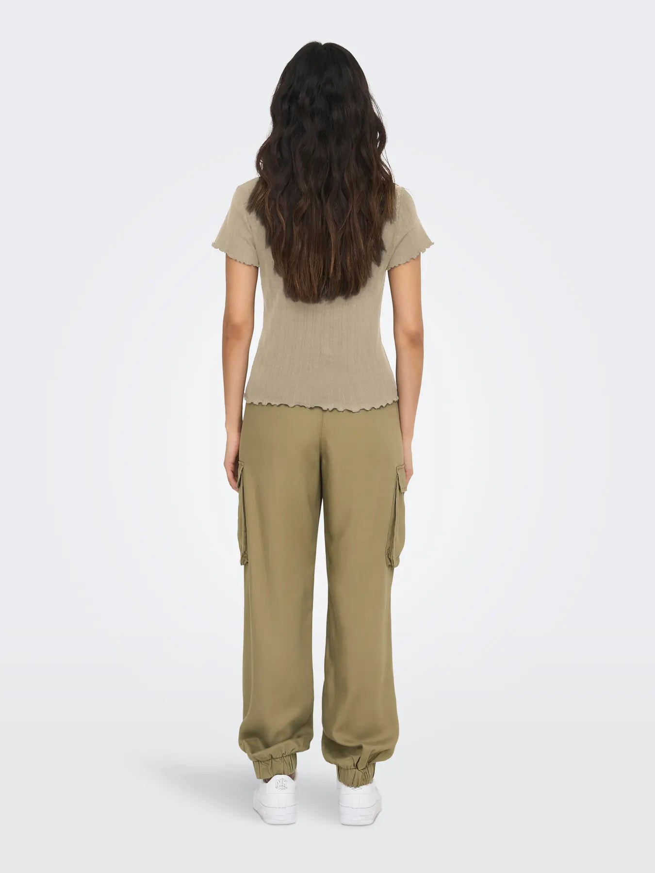 ONLY CARLOTTA T-shirt Humus
