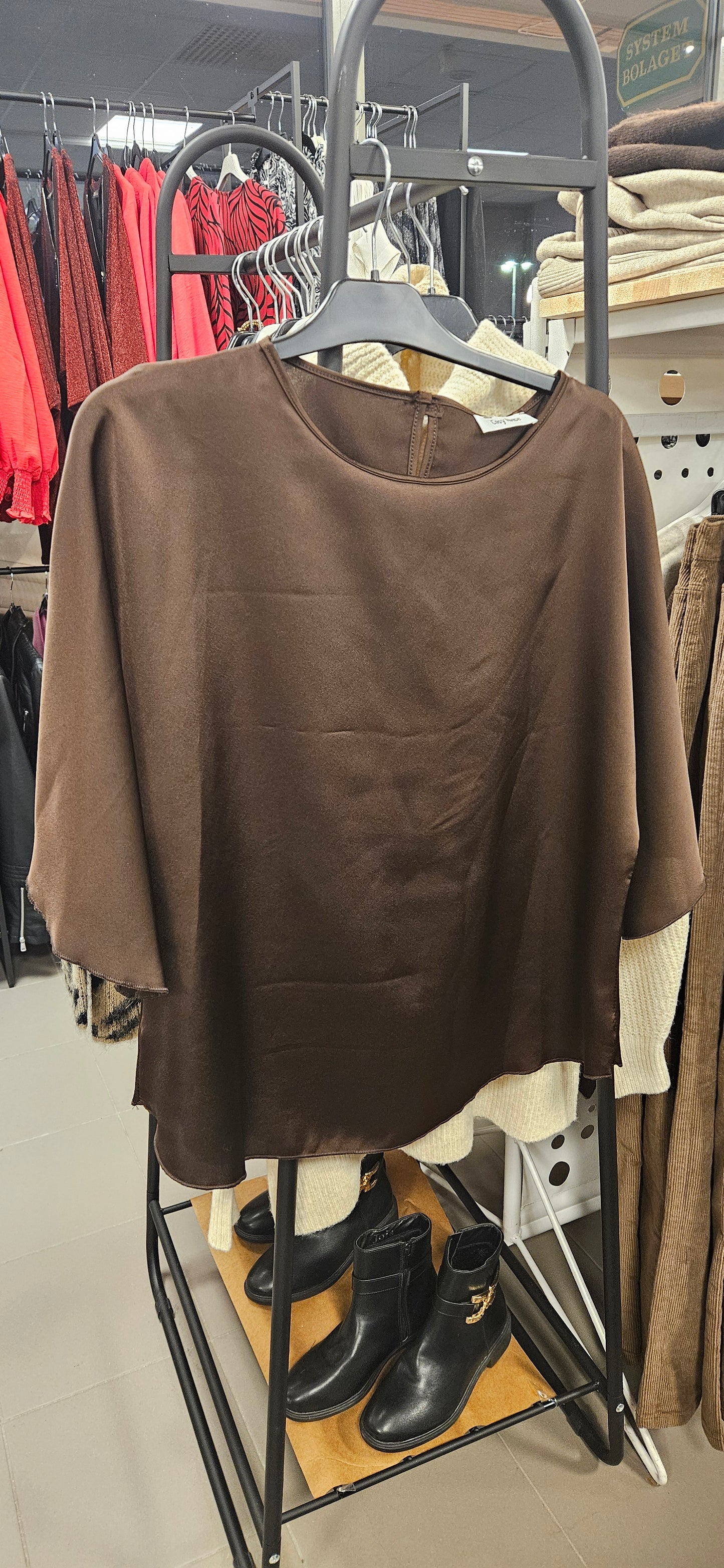 COSY HOUSE NELLIE Top Brun