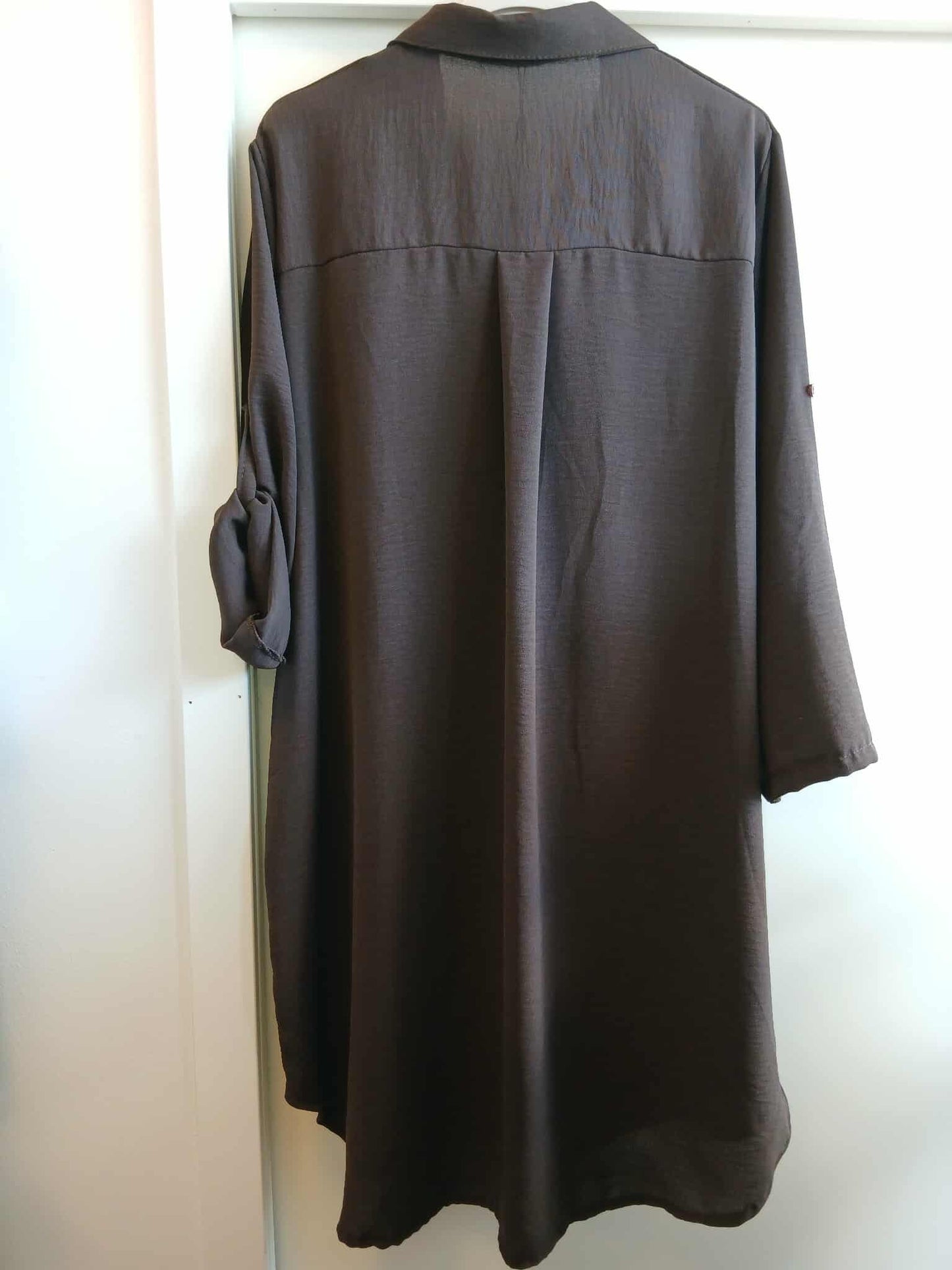 CARAMELLE Lång blus oversized Choko