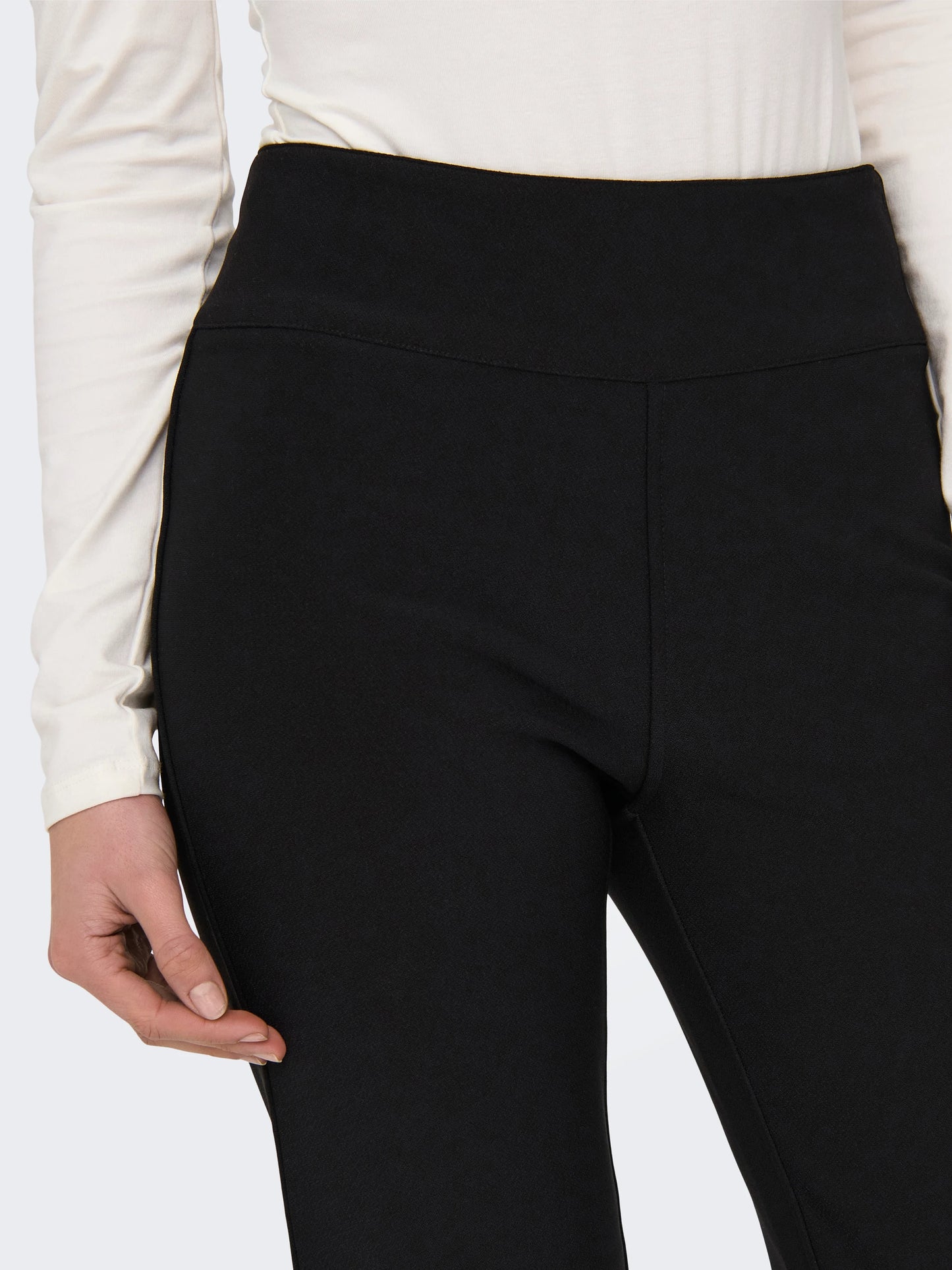 ONLY CLEVER Slim Fit Byxor med vida ben