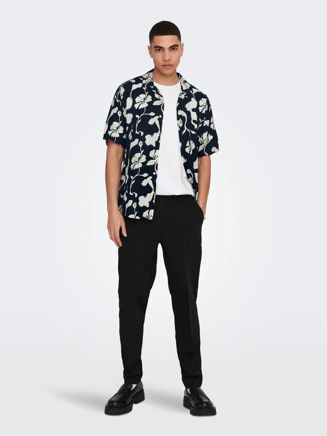 ONLY & SONS DASH Avslappnad skjorta Marin/Vit