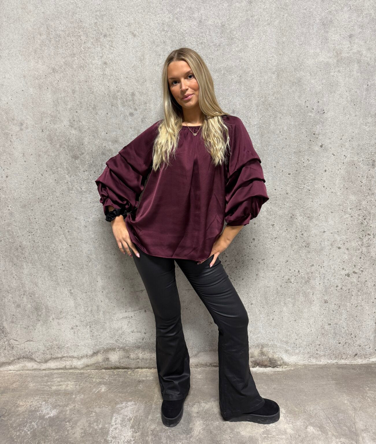 Jörlevik Viola Vinröd