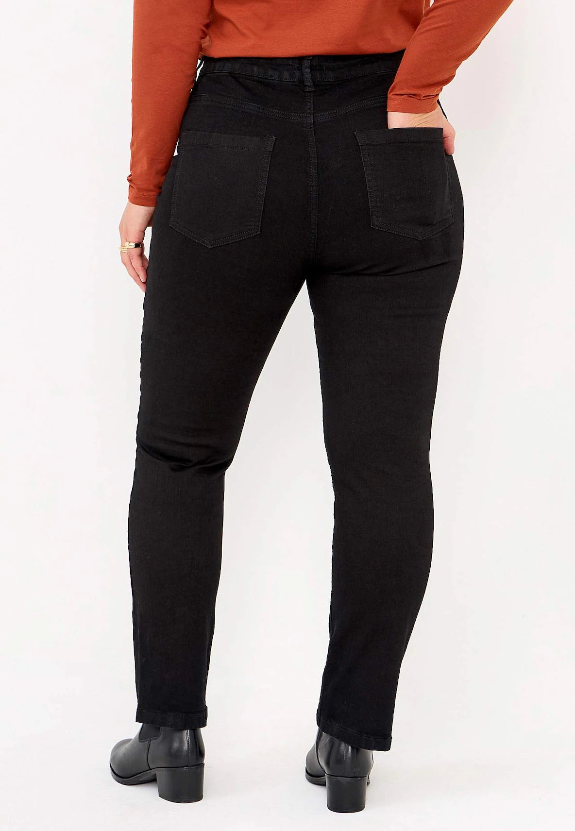 CELLBES LINNEA Stretchjeans med rakt ben Svart 618710-1913