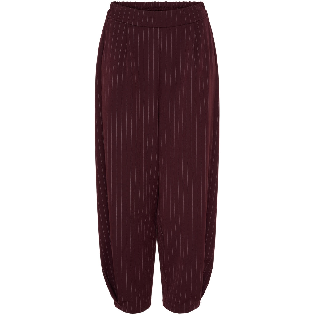 MARTA DU CHATEAU KENZIE Pants Bordeaux 56172M