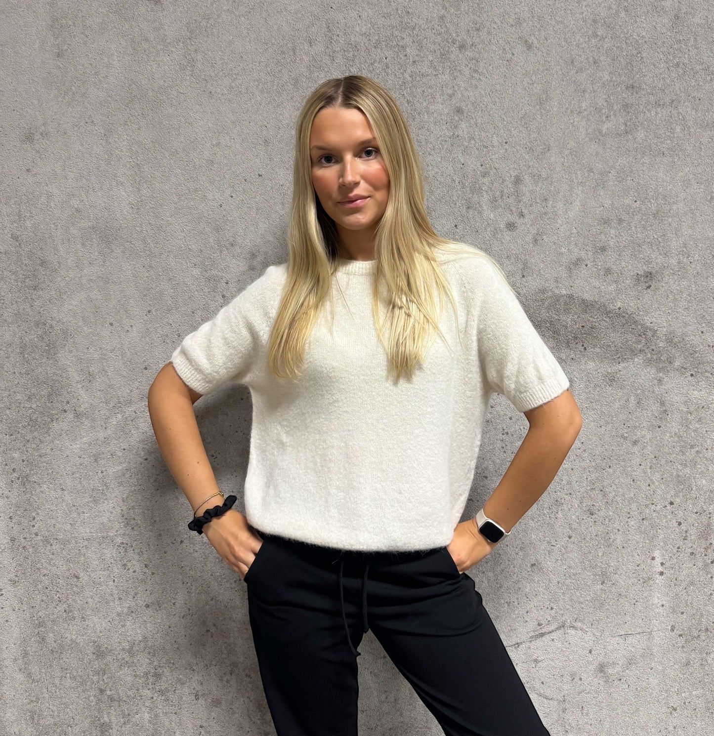 Jörlevik MOA Stickad Tröja Offwhite