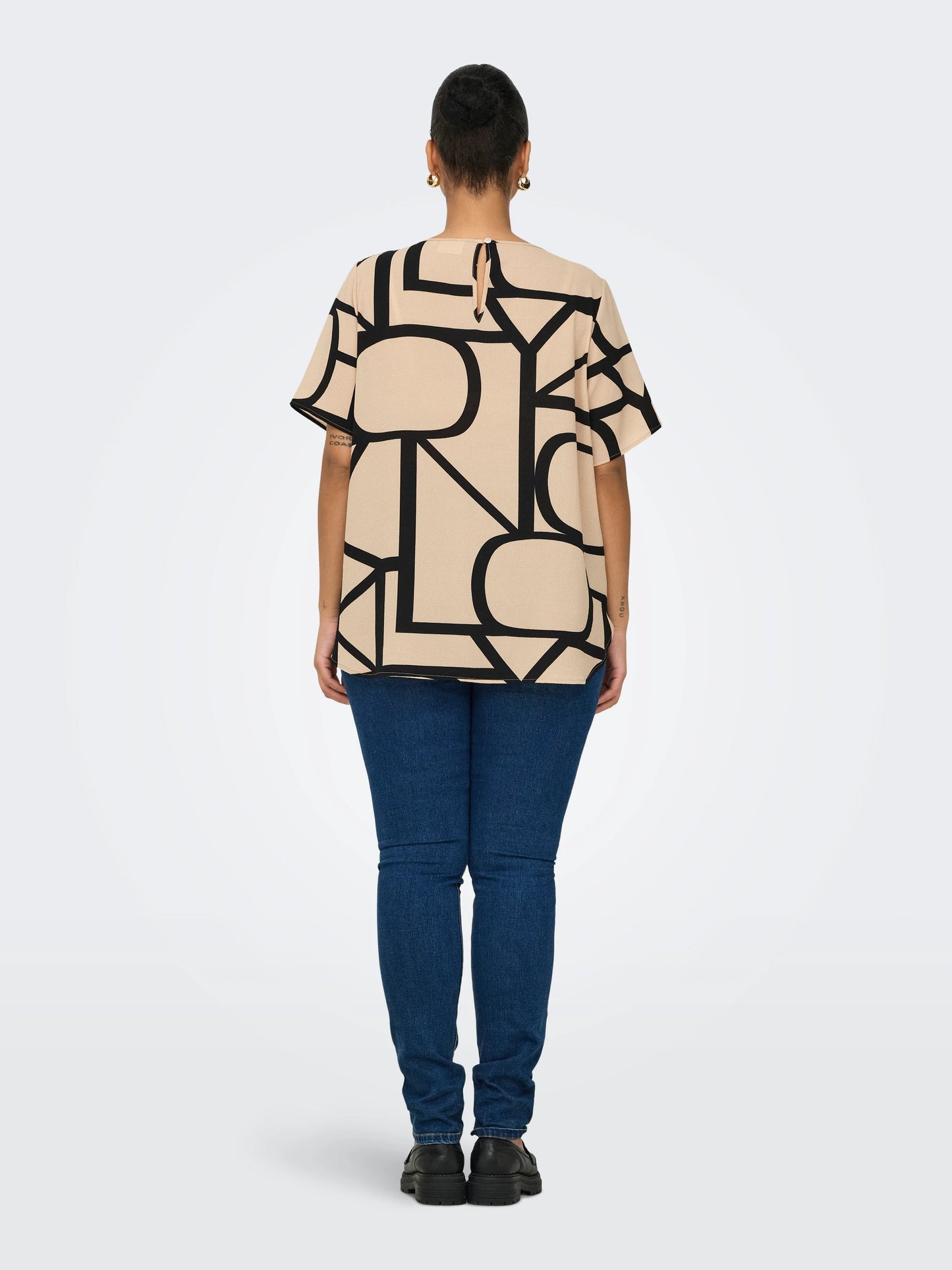 CARMAKOMA VICA Nomad / Maritime