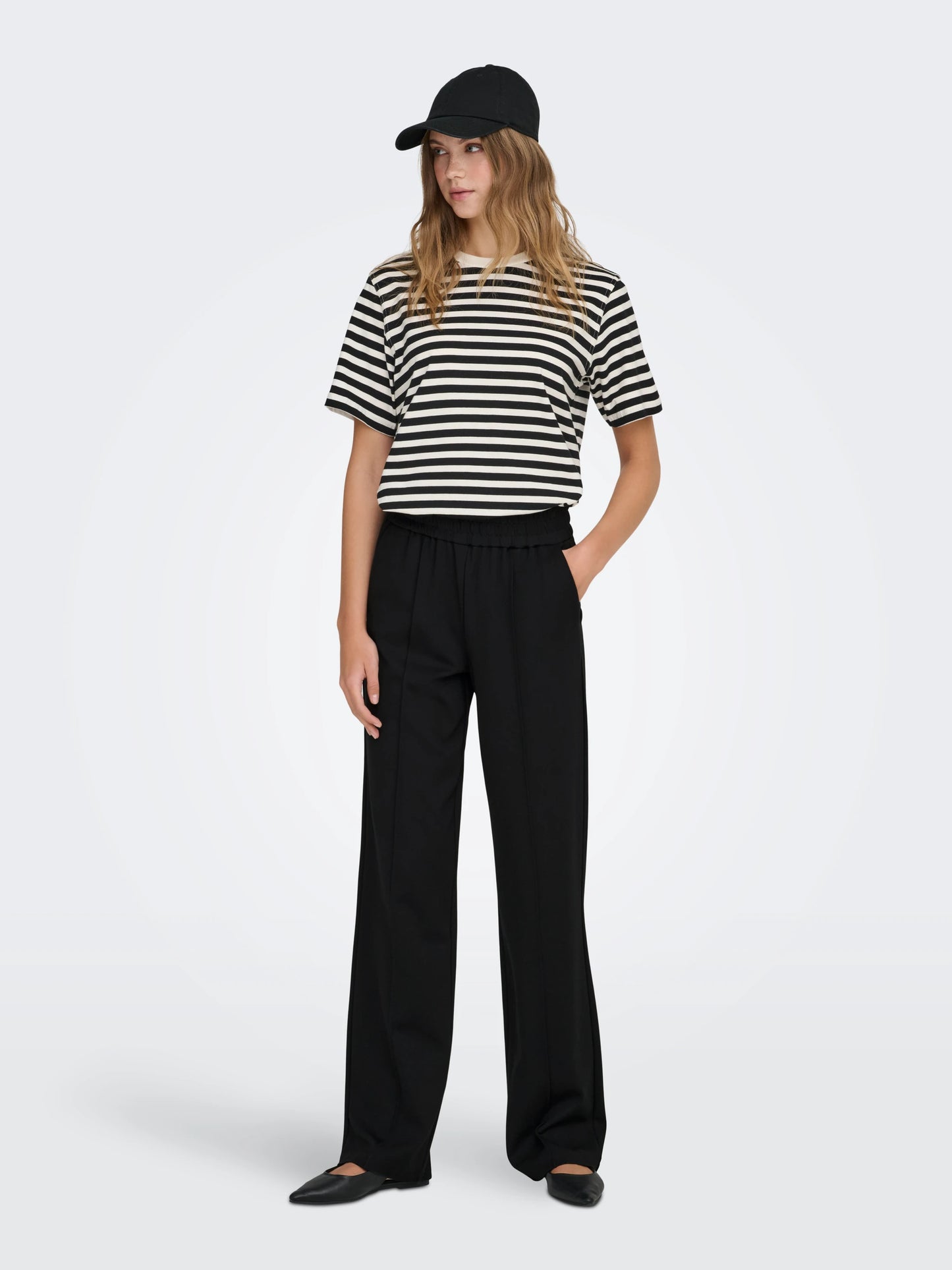 ONLY POPTRASH-SUKI Byxa Lös passform Byxor Vida ben Svart 15235076