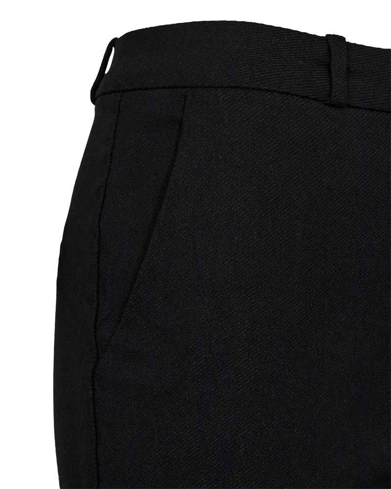 FREE/QUENT SOLVEJ Byxor Svarta Ankle